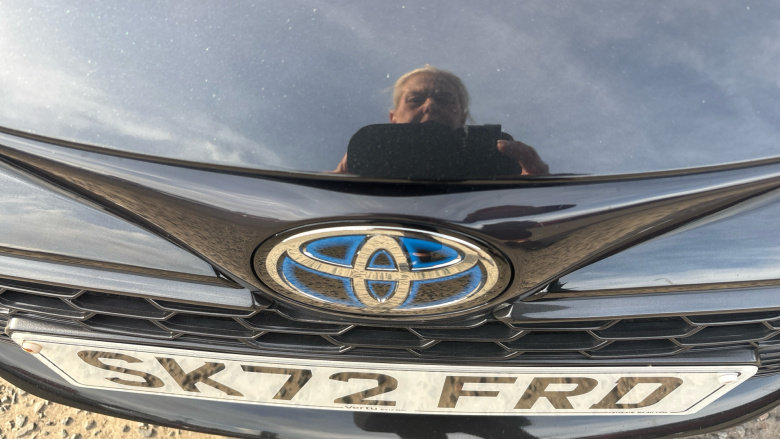 Toyota Corolla 1.8 VVT-i Hybrid Icon Tech 5dr CVT Hybrid Hatchback